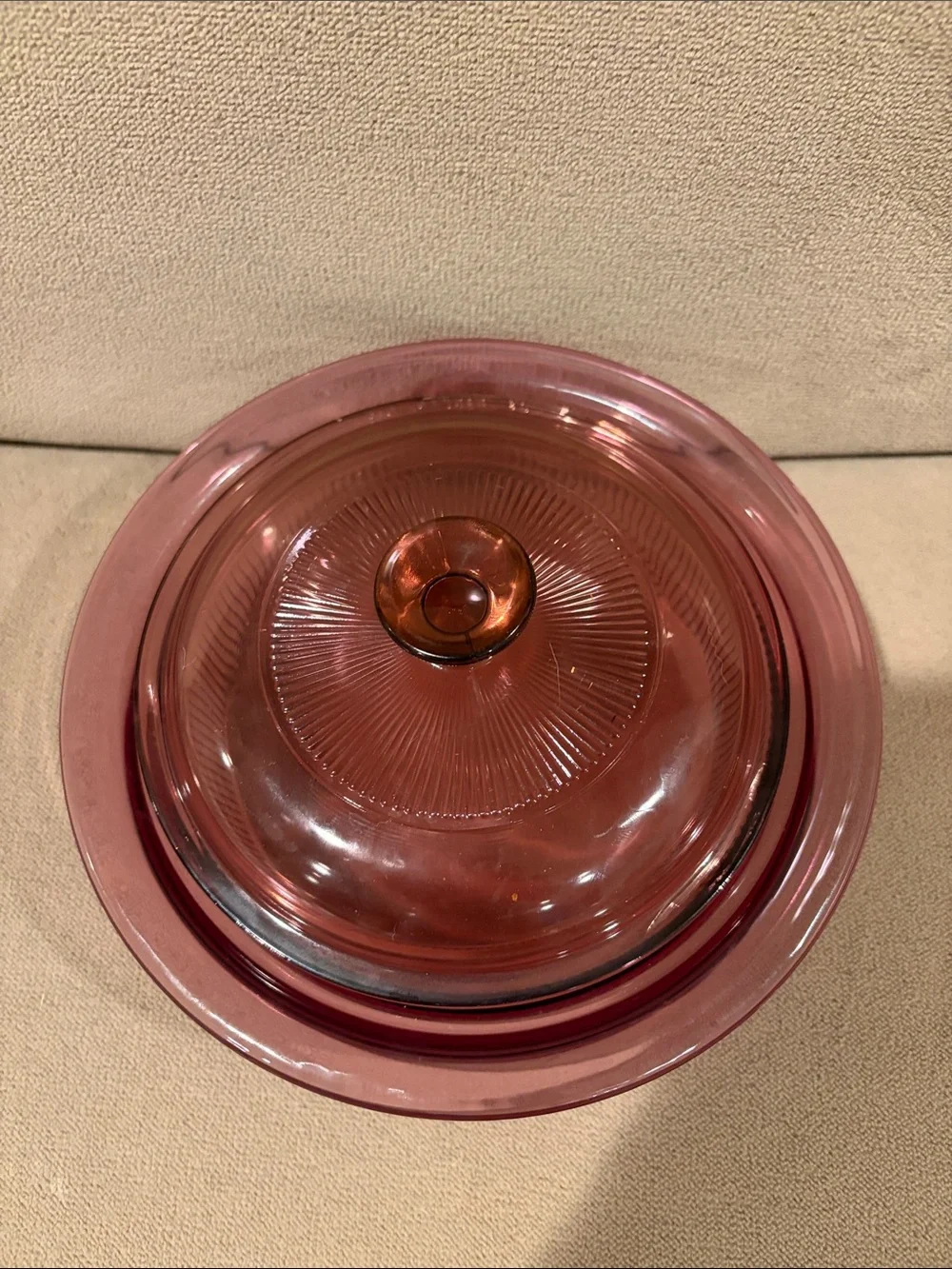 Vintage Corning Visions Cranberry glass model v30-B 24 oz (0.75 L) capacity
